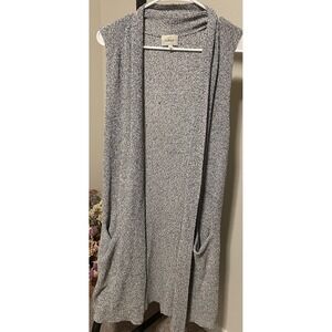 aritzia wilfred sleeveless long cardigan gray SZ Small Pockets Minimalist‎ Slits